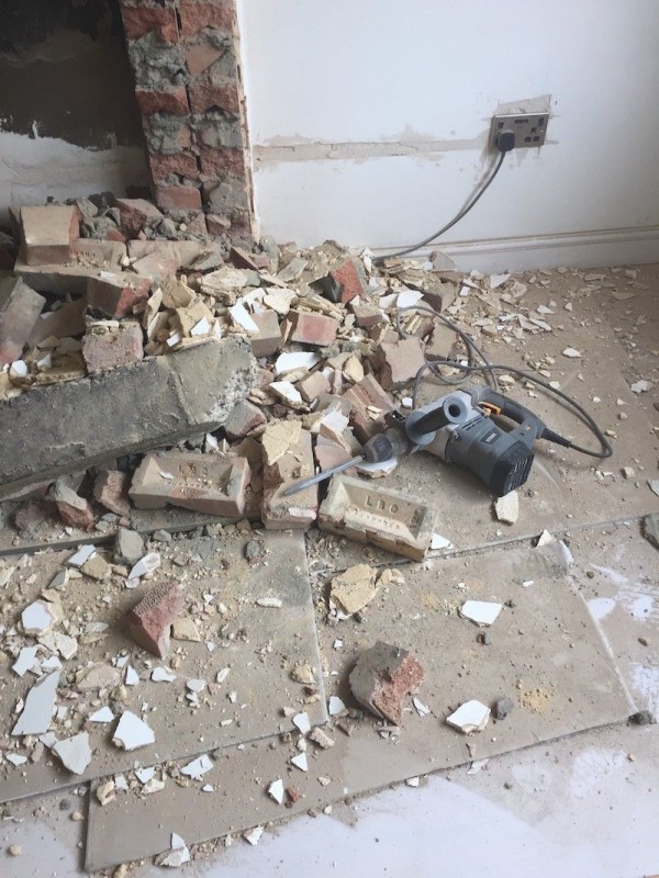 How to Remove a Chimney Breast in 2 Simple Steps